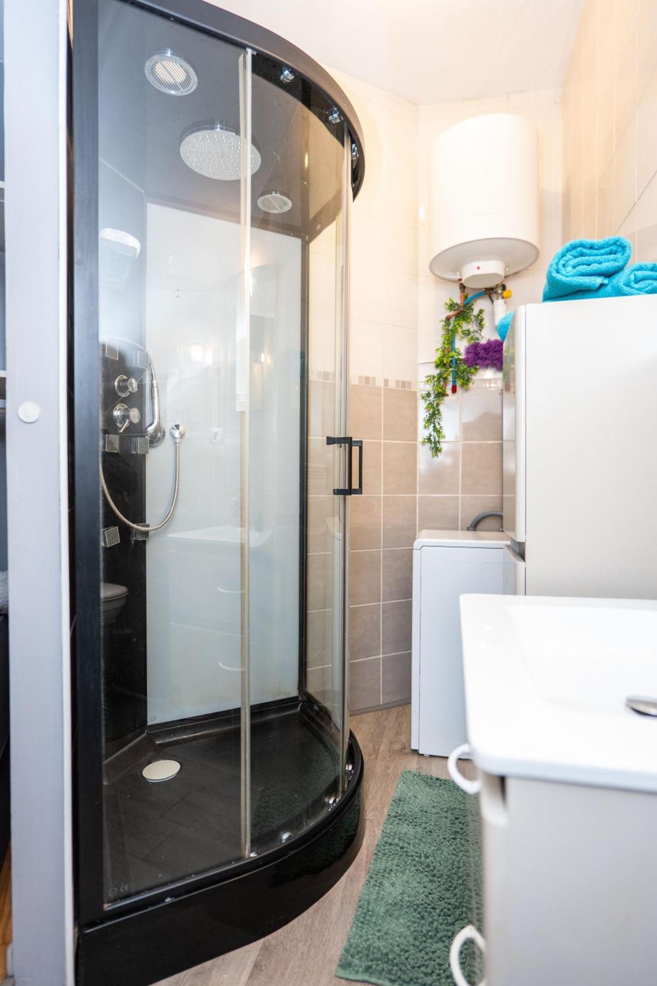 Miami Appartement Lyon Ngoại thất bức ảnh